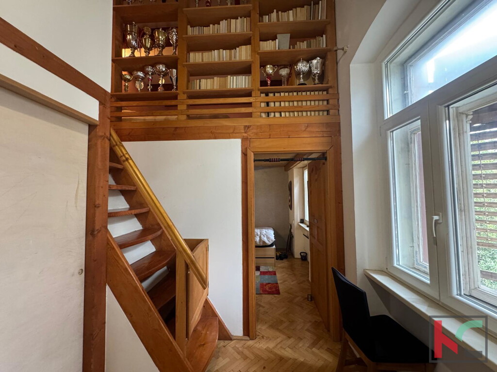 Image 6325107 - 7