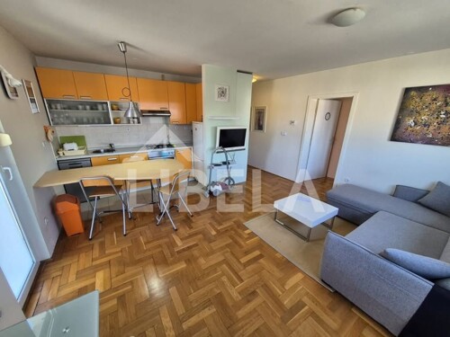 Thumbnail 6325255 - 3