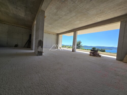 Sv.PETAR NA MORU-NOVOGRADNJA-Stan s 2 sp.sobe-84 m2-Terasa-Parking