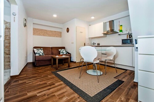 Thumbnail 6325340 - 4