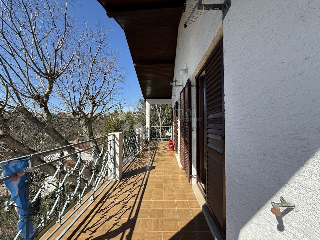 Image 6325532 - 19