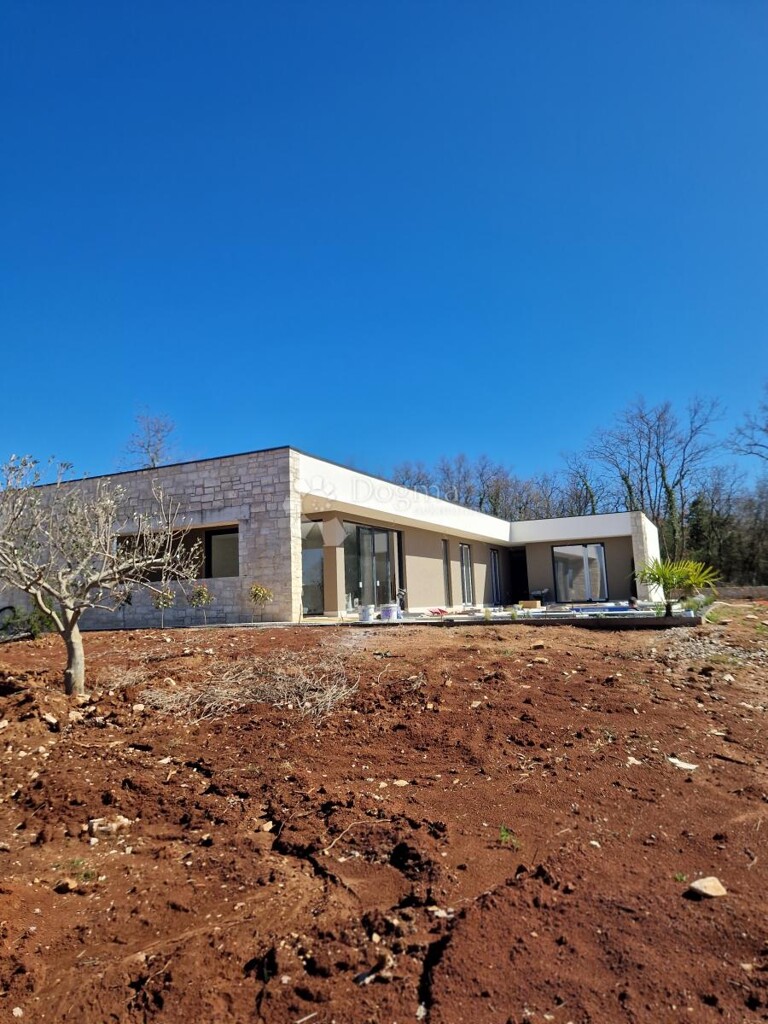 Image 6325578 - 3