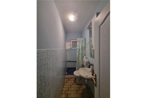 Thumbnail 6325732 - 13