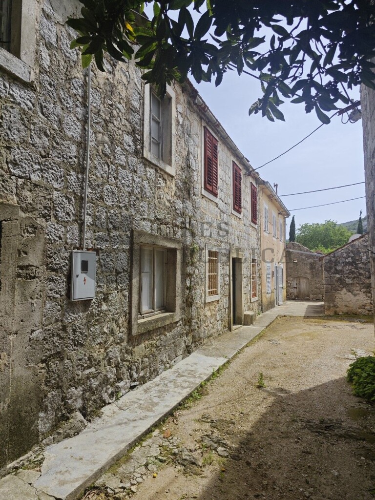 Image 6326143 - 13