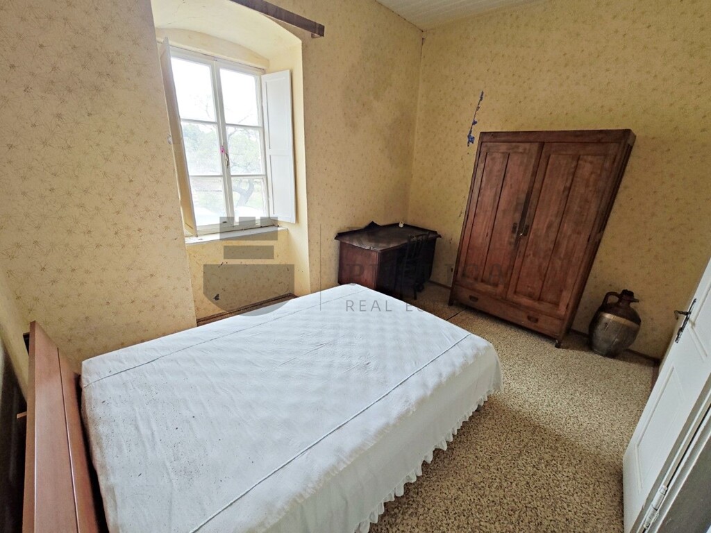 Image 6326149 - 8