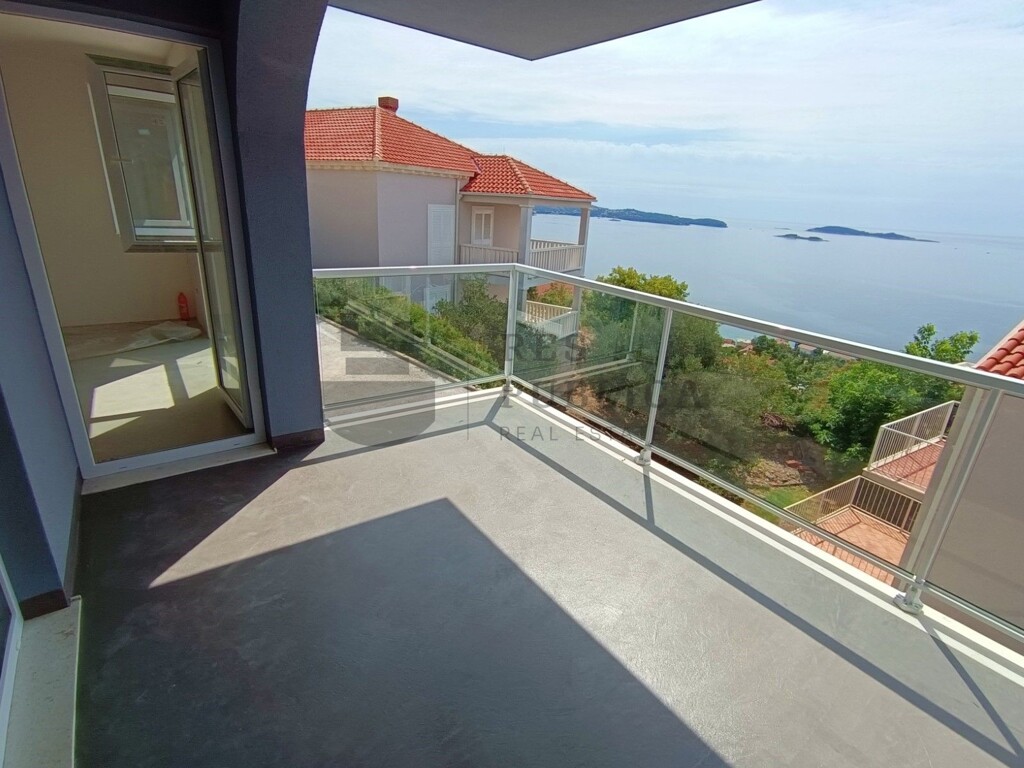 Image 6326171 - 6