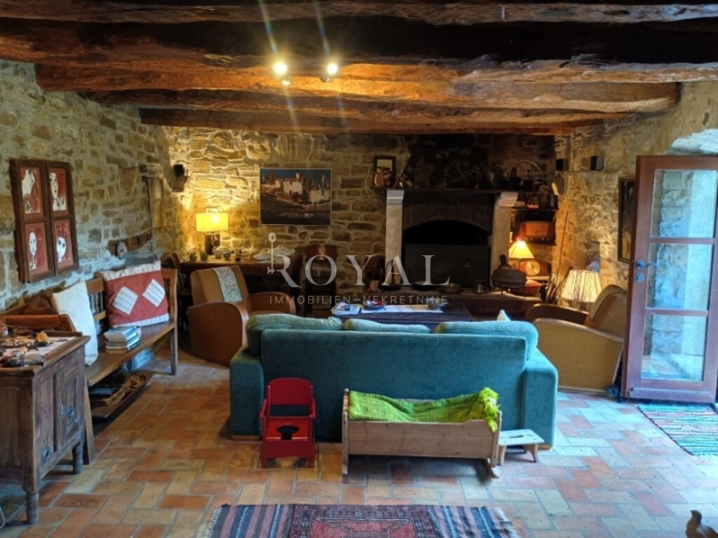 Image 6326255 - 4