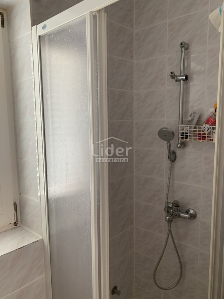 Image 6326415 - 9