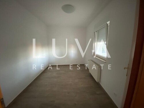 Thumbnail 6326556 - 6