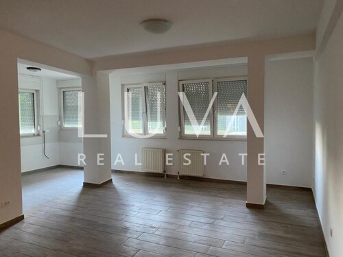 Thumbnail 6326556 - 3