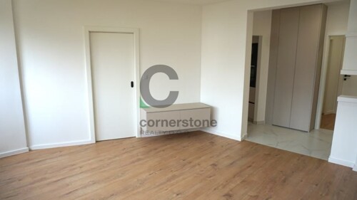 Thumbnail 6326566 - 6