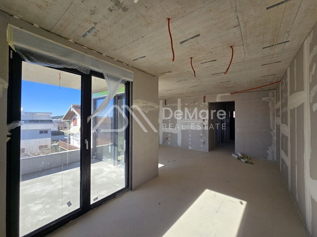Image 6326603 - 7