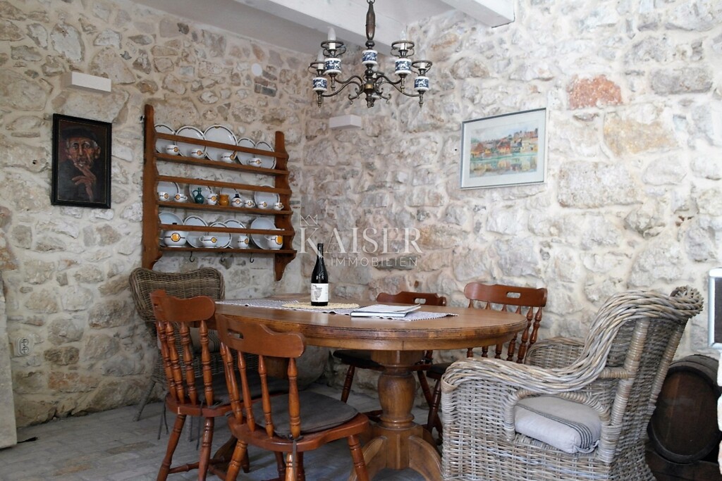 Image 6326627 - 3