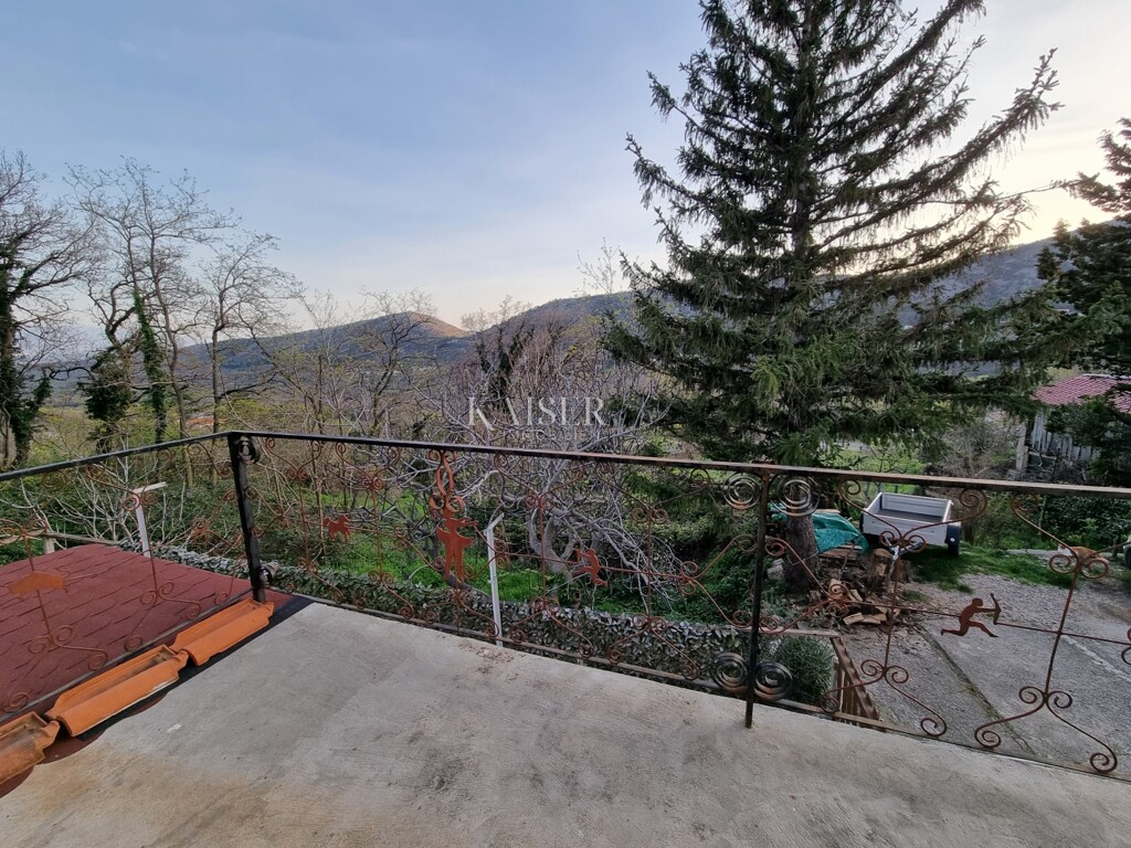 Image 6326630 - 9