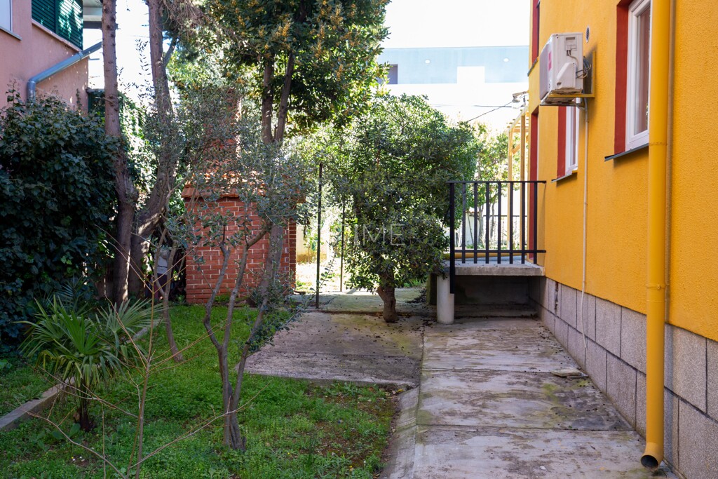 Image 6326908 - 8