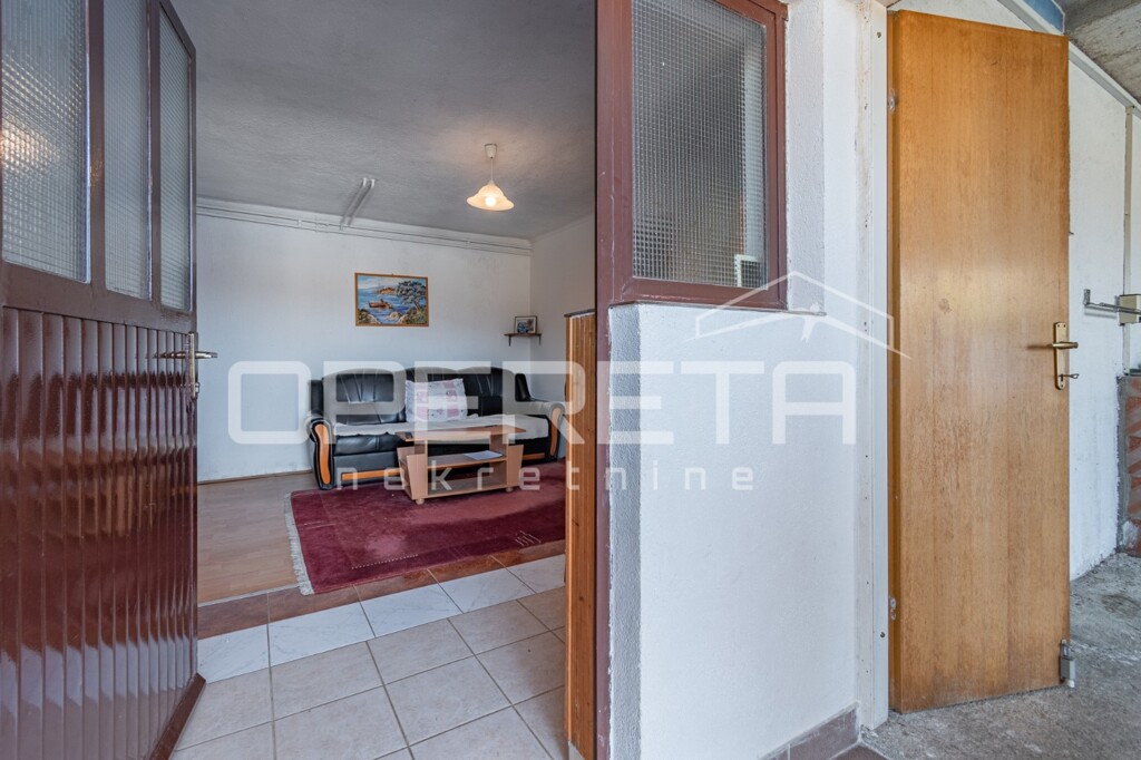 Image 6326928 - 9