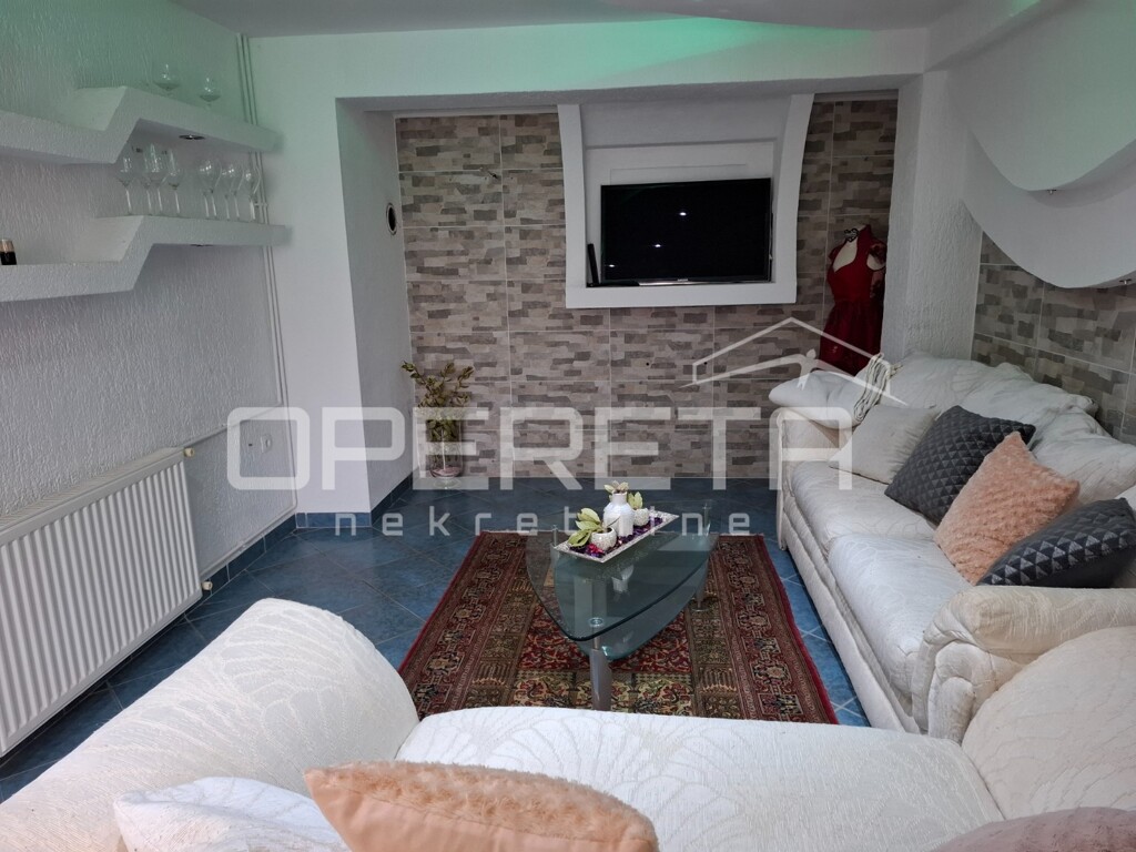 Image 6326930 - 10