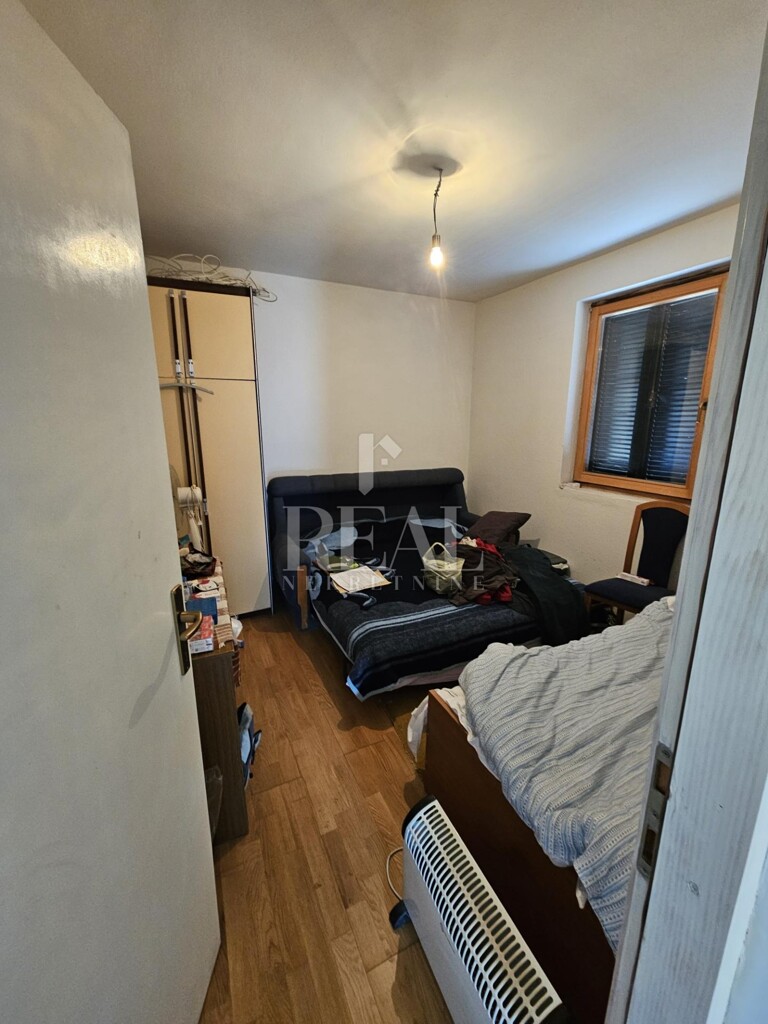 Image 6326943 - 8