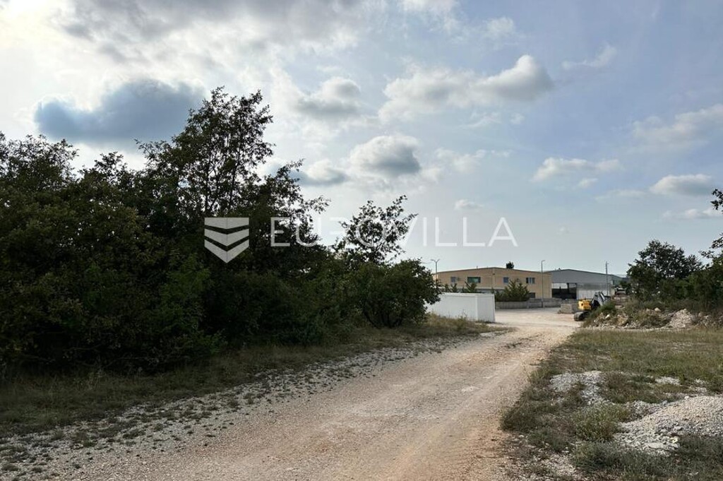 Image 6327045 - 4