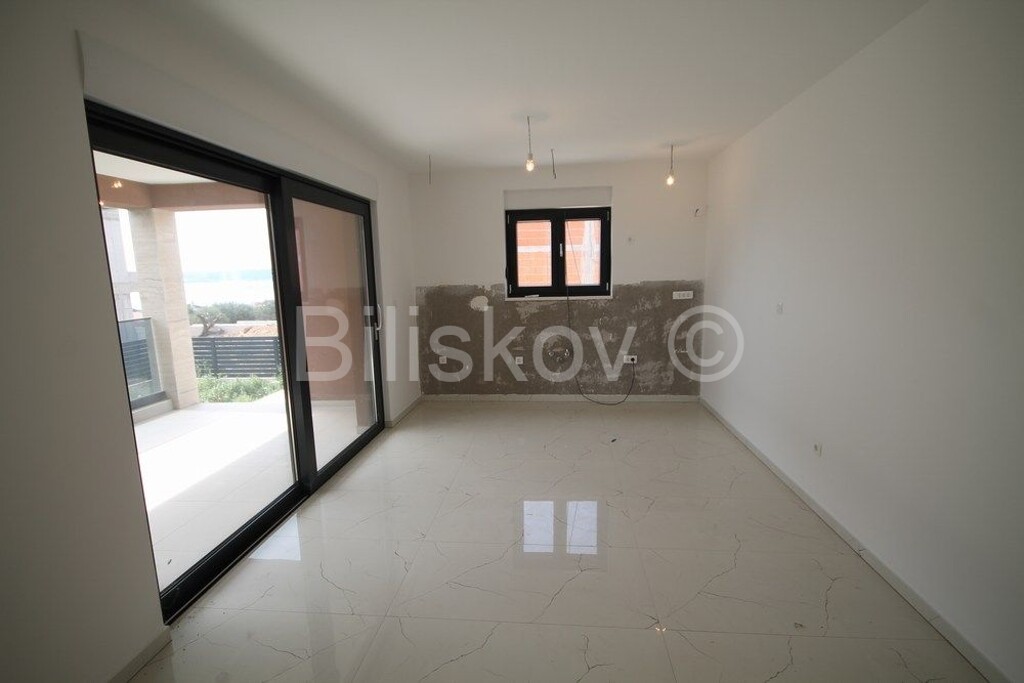 Image 6327165 - 5