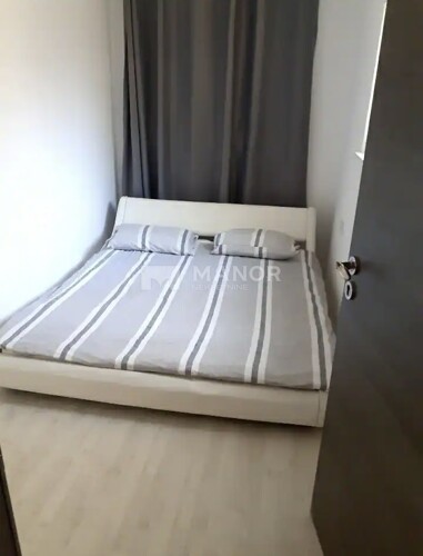 Thumbnail 6327204 - 6