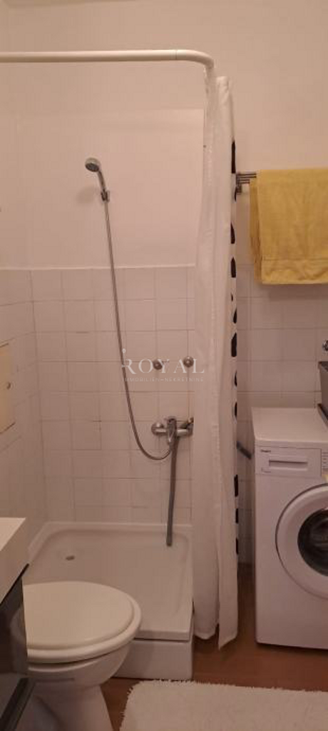 Image 6327579 - 6