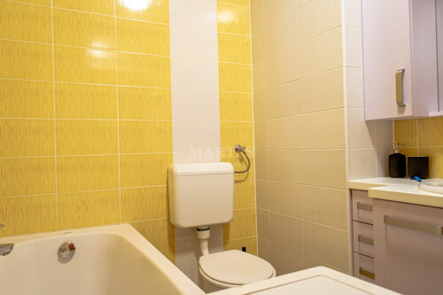 Thumbnail 6327780 - 10