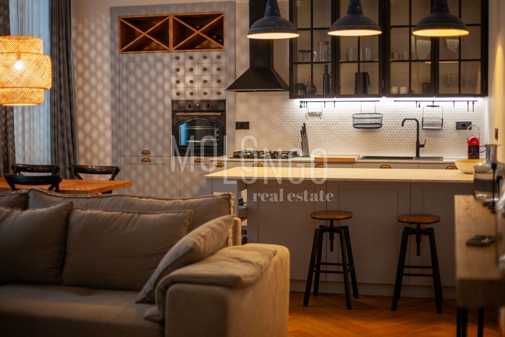 Image 6327806 - 3