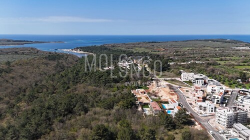 ISTRA, VABRIGA novogradnja 800 m od plaža, stan A2