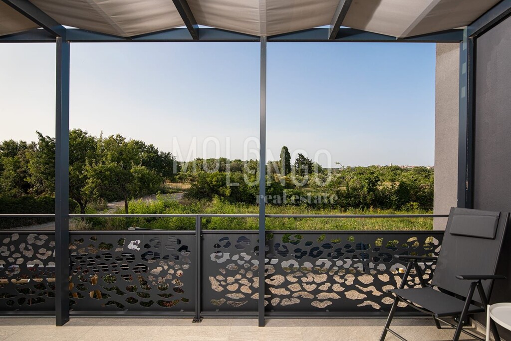Image 6327815 - 14