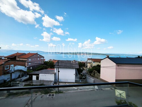 CRIKVENICA, prekrasna novogradnja, pogled na more