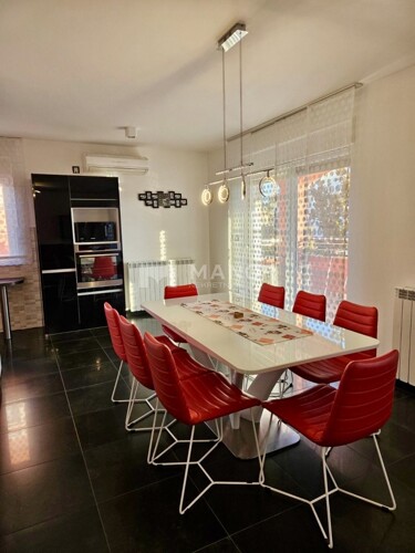 RIJEKA, DONJA DRENOVA - 2S+DB stan, parking, 102 m2