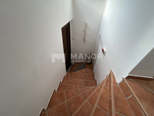 Thumbnail 6327838 - 20