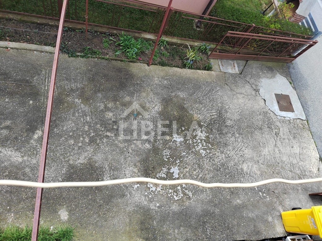 Image 6327915 - 7