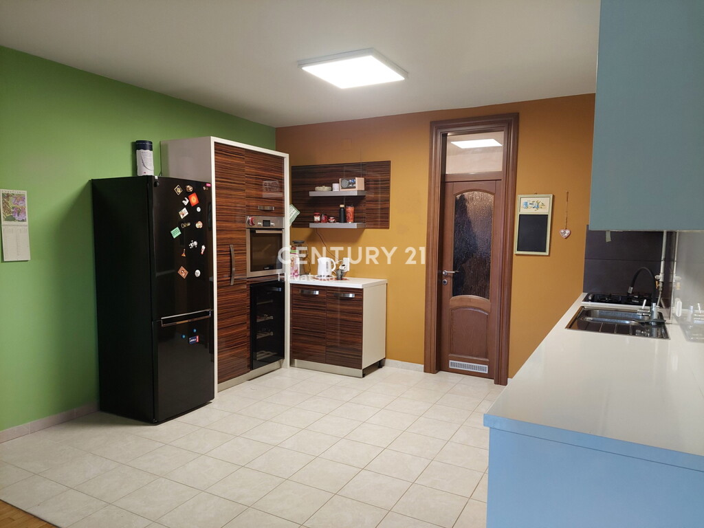 Image 6328204 - 8