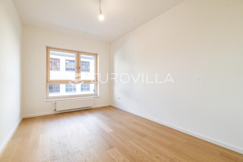 Thumbnail 6328314 - 3