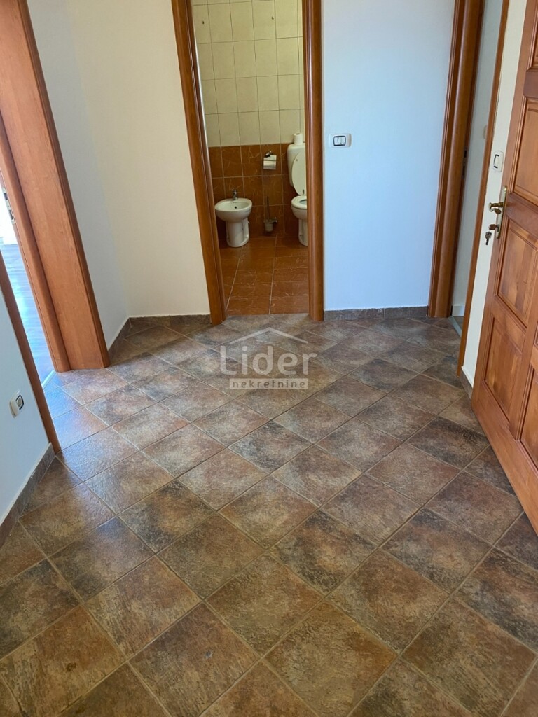 Image 6328323 - 12
