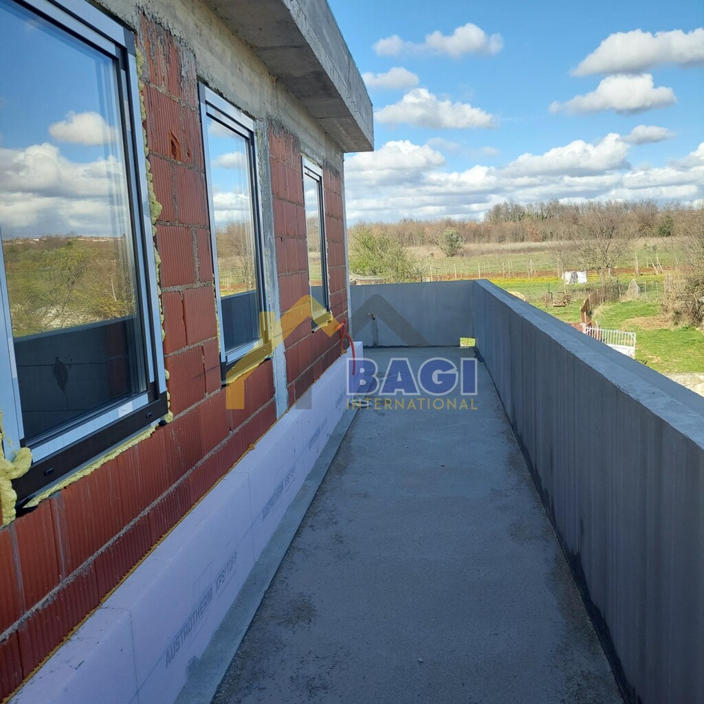 Image 6328339 - 24