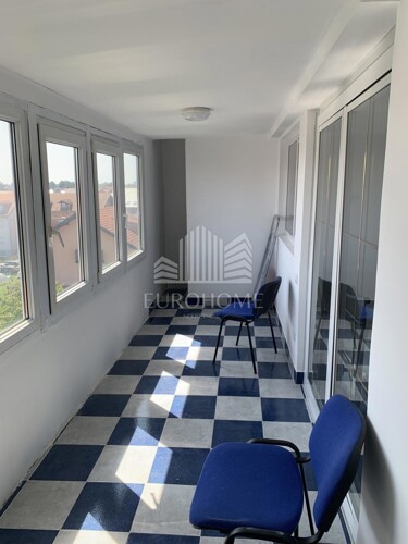 Donja Dubrava, stan u kući, 85 m2, 4. kat