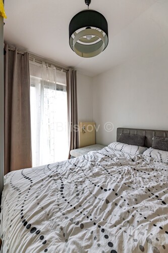 Thumbnail 6328447 - 6