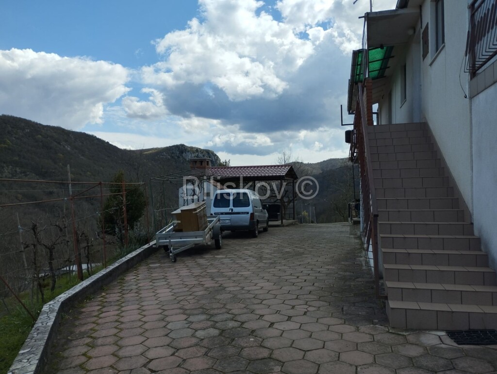 Image 6328450 - 12