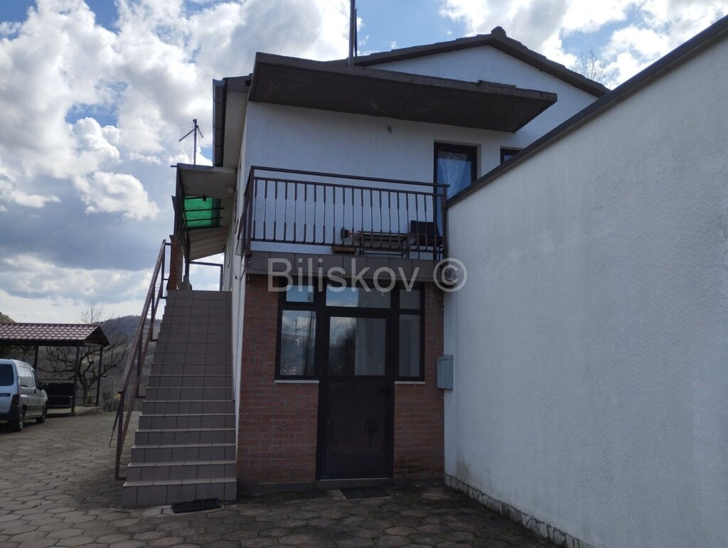 Image 6328450 - 9
