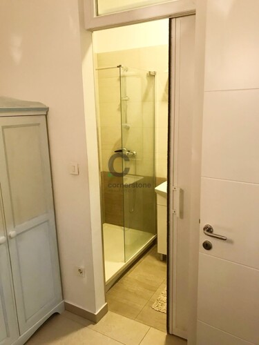 Thumbnail 6328467 - 7