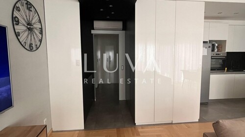 Thumbnail 6328487 - 6