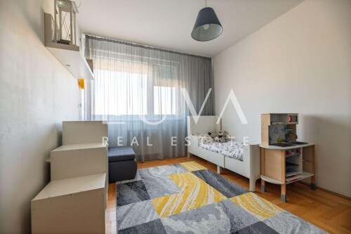 Thumbnail 6328487 - 12