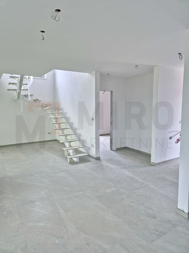 Image 6328505 - 4