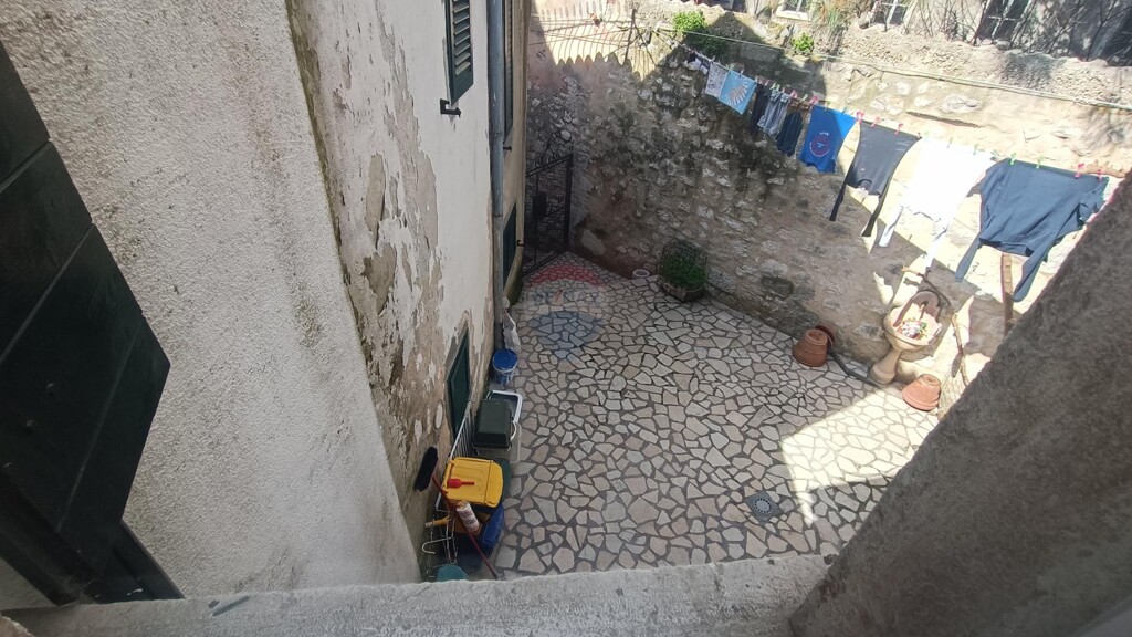 Image 6328532 - 15