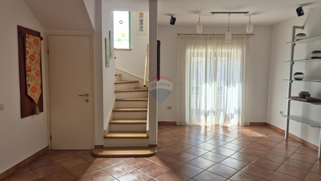 Image 6328537 - 4