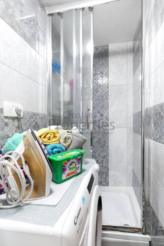 Thumbnail 6328554 - 12