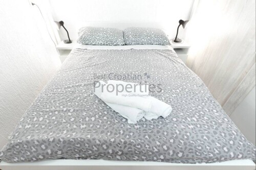 Thumbnail 6328554 - 9